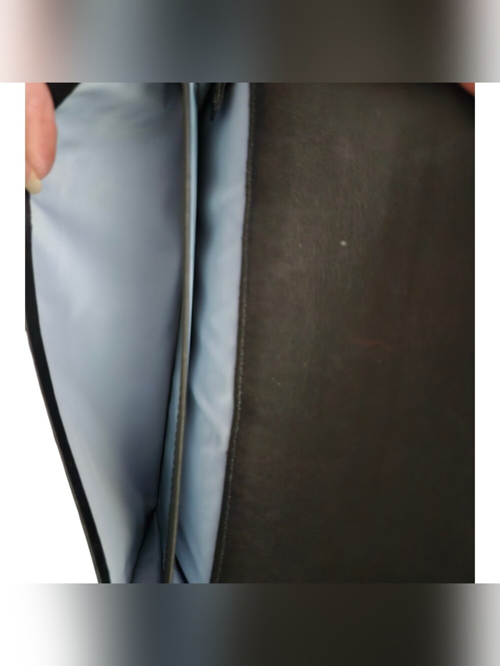 Coach Chealsea Black & Ivory Signature Stripe Continental Wallet EUC No Callouts - Picture 6 of 7